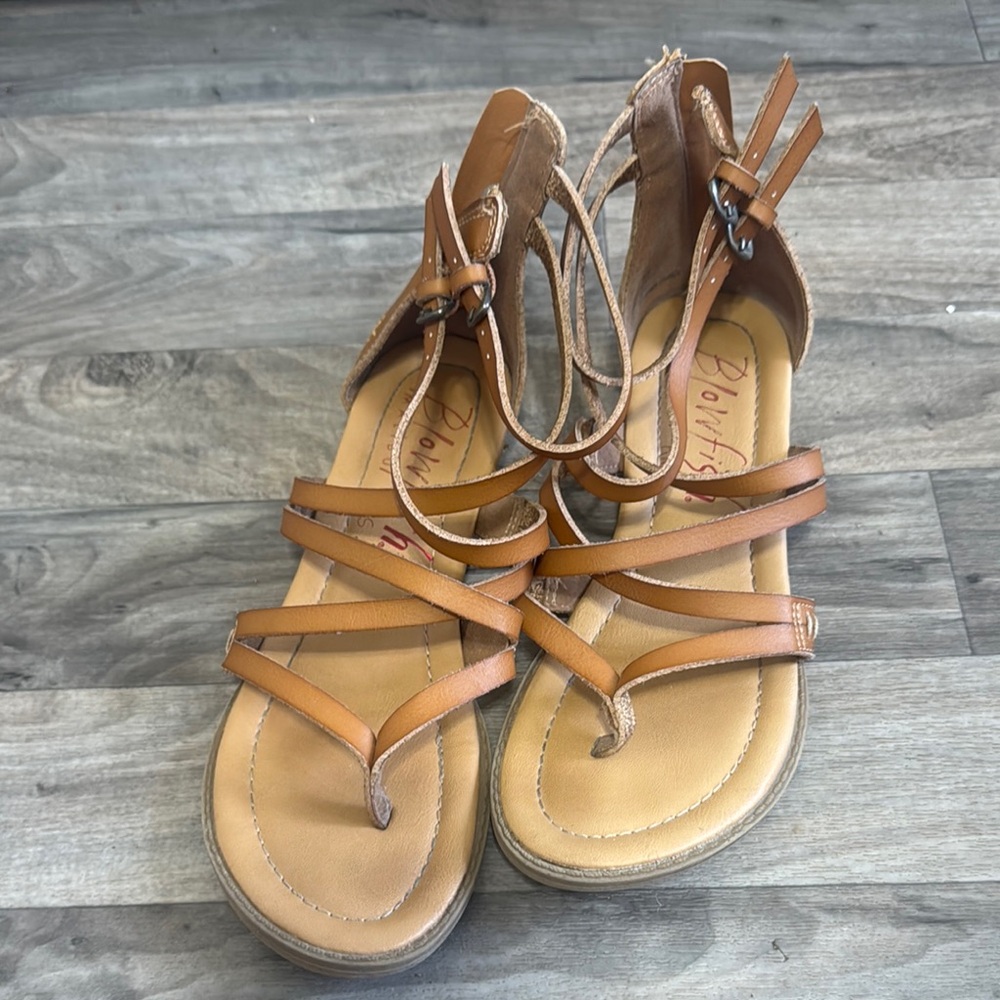 Blowfish Girls Tan Sandals